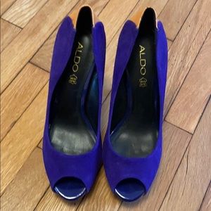 ALDO Sued Peep Toe Pump